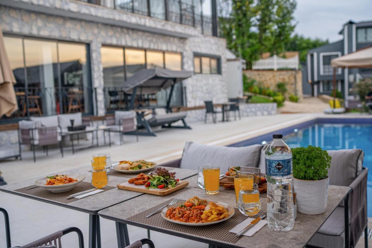 Alya Kartepe Villa Hotel Коджаели Екстериор снимка