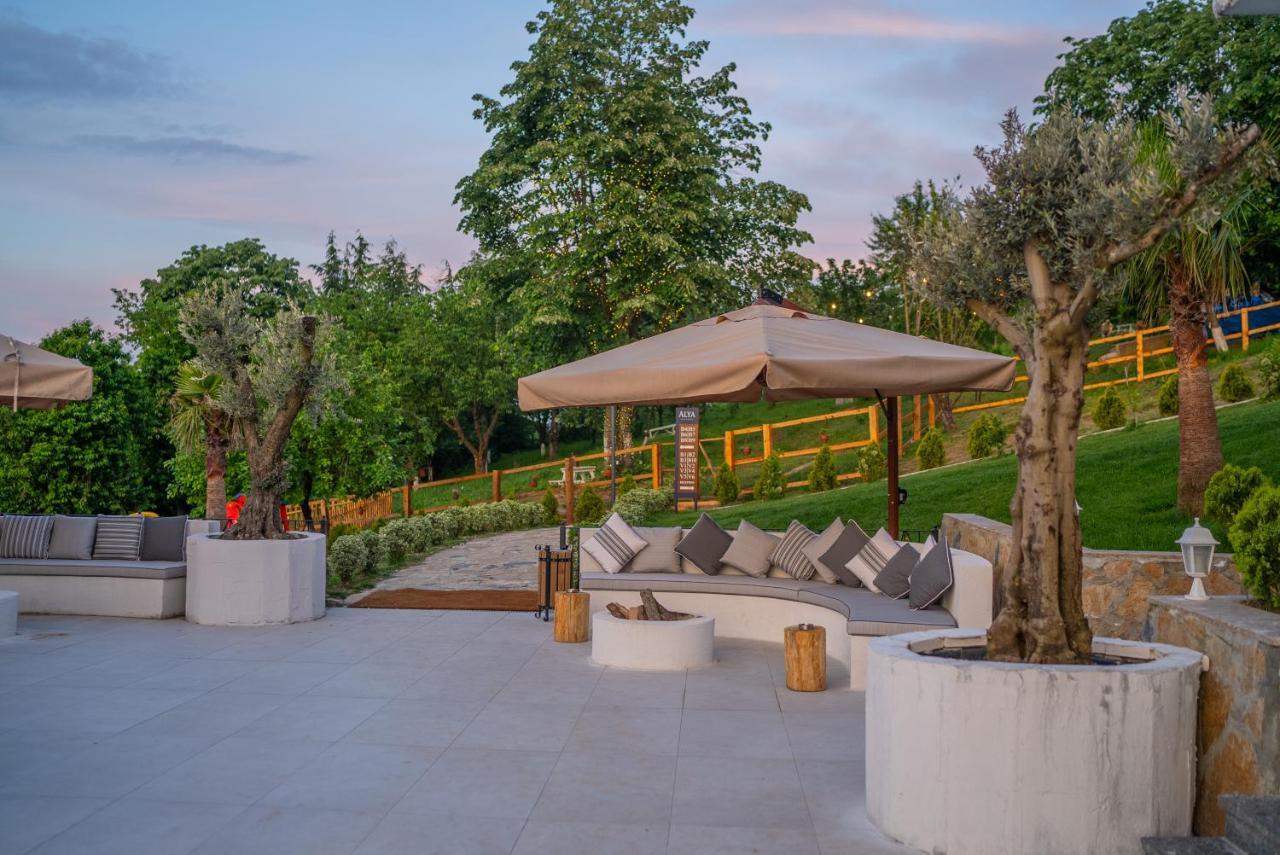 Alya Kartepe Villa Hotel Коджаели Екстериор снимка