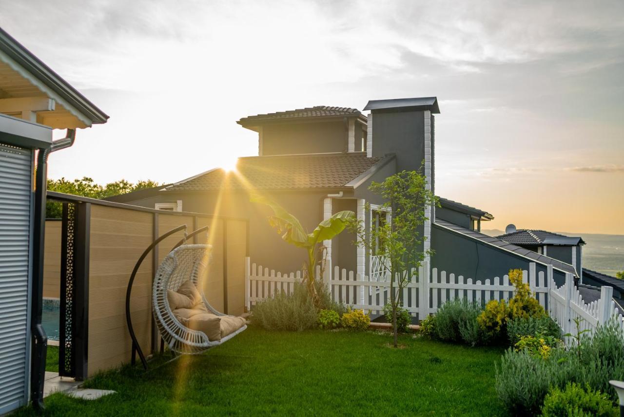 Alya Kartepe Villa Hotel Коджаели Екстериор снимка